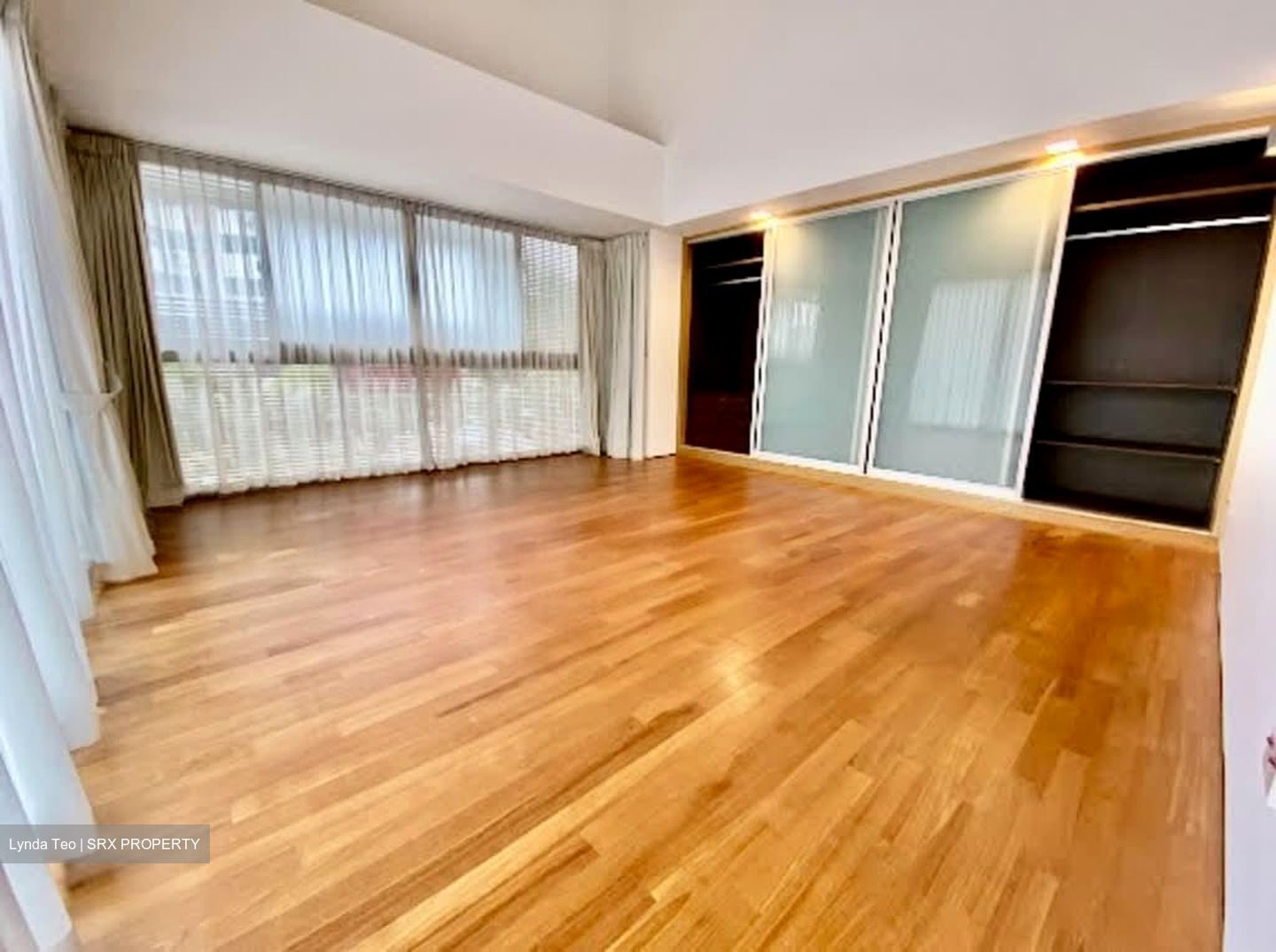 Third Avenue (D10), Detached #561605711